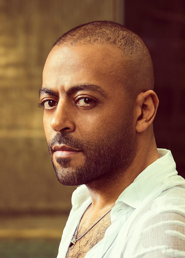 تامر عاشور