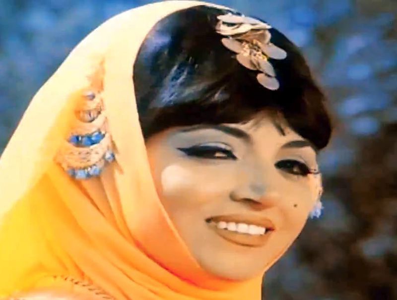 كلمات أغنية أسمر يا حلو