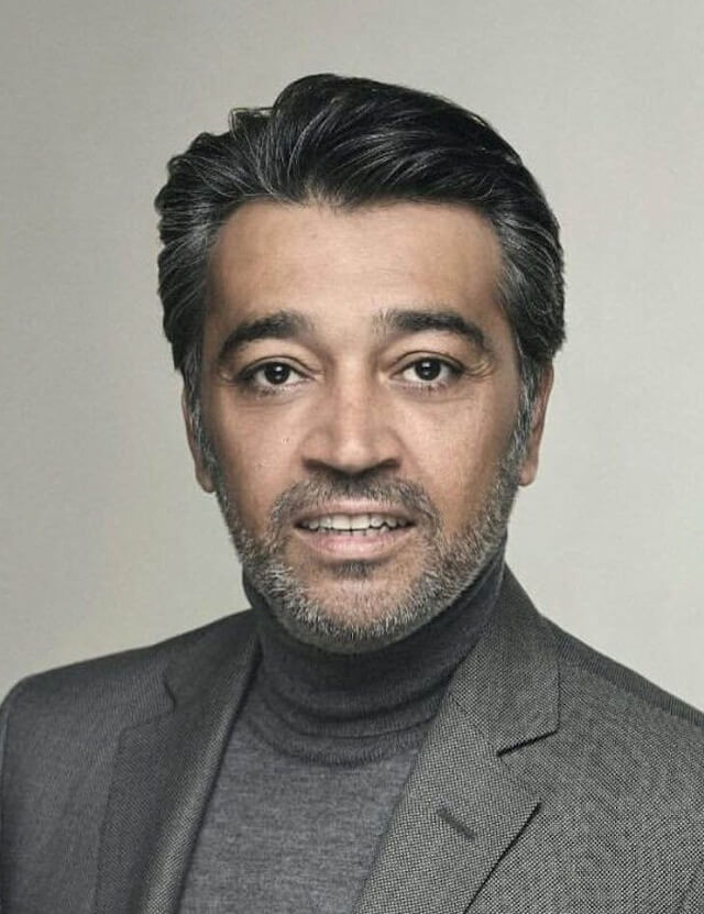 عصام كمال