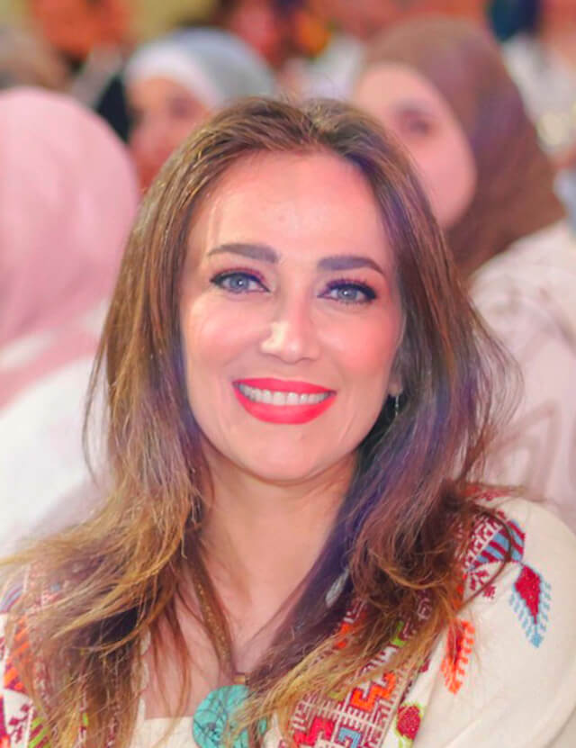 دلال أبو آمنة